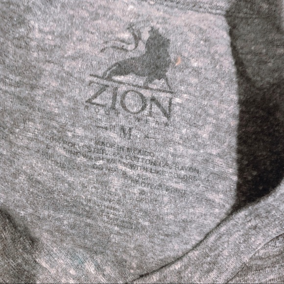 Bob Marley Gray Graphic Tee - Picture 4 of 6